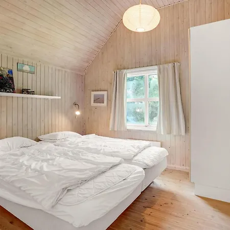 Rylen Romo Xi Holiday home *